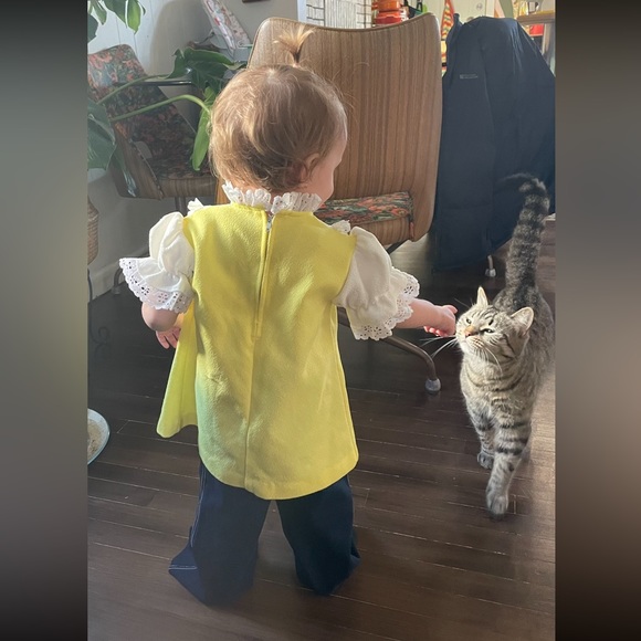 2 for $40 1970’s Vintage Baby Top and pants. - Picture 2 of 2